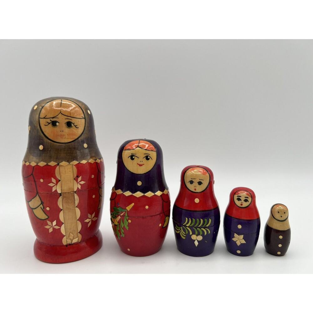 Red Gold Wooden Russian Matryoshka Doll Wood Nesting Dolls Holiday set of 5